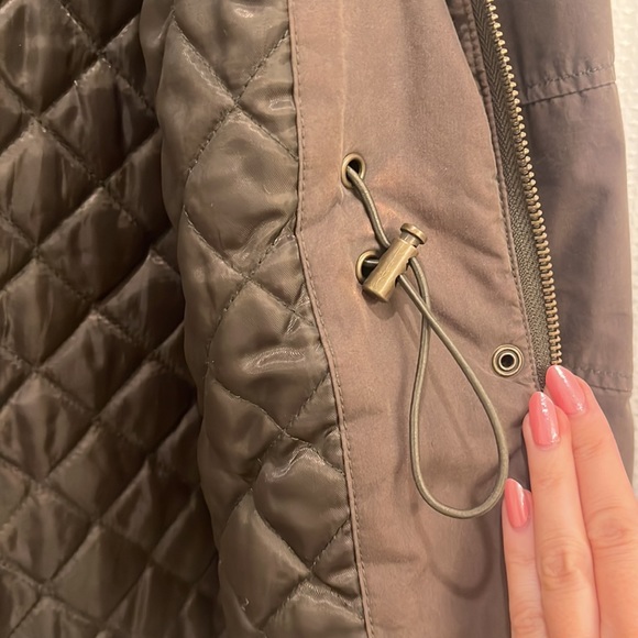 Jacket - Picture 3 of 9